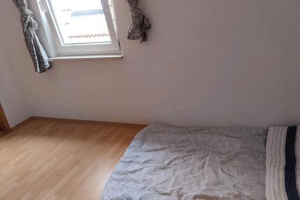 Mietwohnung - 850,00&nbsp;EUR Kaltmiete, ca.&nbsp; 140,00&nbsp;m&sup2; in Marktzeuln (PLZ: 96275)