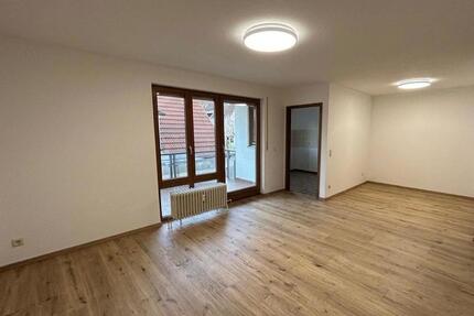Helle , zentrumsnahe 2,5-Zimmer Wohnung in Kirchheim unter Teck
