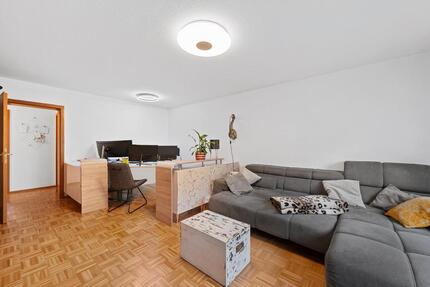 Gepflegte 3-Zimmer-ETW in Calw mit Balkon, Terrasse & Stellplatz