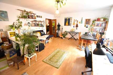 Wohnung zum Kaufen in Stuttgart Bad Cannstatt 270.000,00 € 70 m² - Stuttgart / Bad Cannstatt