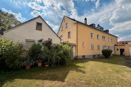 Mehrfamilienhaus und kleineres Einfamilienhaus direkt in Neu-Ulm