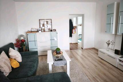 von PRIVAT , 2 ZKB, DG , 55qm , Leipziger Ring - Rodgau