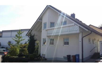 Schöne 1-Zimmer-Wohnung mit Einbauküche, ca. 43 qm - Pegnitz