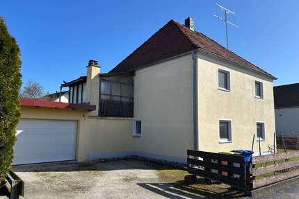 Haus zum Kaufen in Wallersdorf 329.000,00 € 133 m²