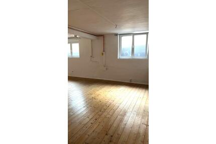 Stuttgart, 1-2-Zi. Wohnung beim Europaviertel, sehr gute Lage, UG