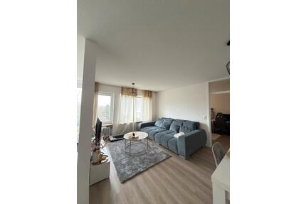 Stilvolle 2-Zimmer-Wohnung mit großem Balkon direkt in Waldshut - Waldshut-Tiengen