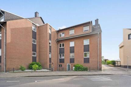 Bezugsfreie 2-Zimmer-Wohnung mit großem Wohnbereich, Süd-West-Balkon und Garage - Herzogenrath Kohlscheid
