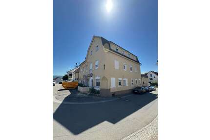 Haus zum Kaufen in Holzmaden 787.500,00 € 1054.39 m²