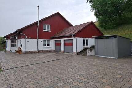 Haus zum Kaufen in Bonndorf 420.000,00 € 140 m²