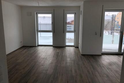 Moderne 3-Zimmer-Wohnung mit TG-Stellplatz - Asbach-Bäumenheim