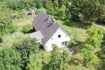 Zum Anpacken: Gestaltbares EFH in Feldrandlage - Deyelsdorf Bassendorf