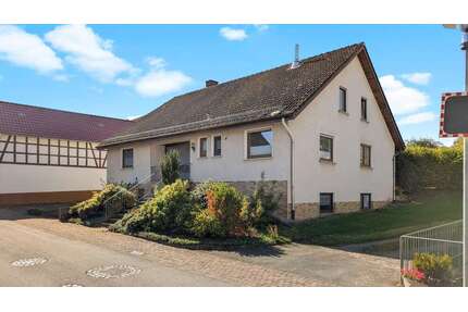 Haus zum Kaufen in Battenberg (Eder) 198.000,00 € 140.1 m²