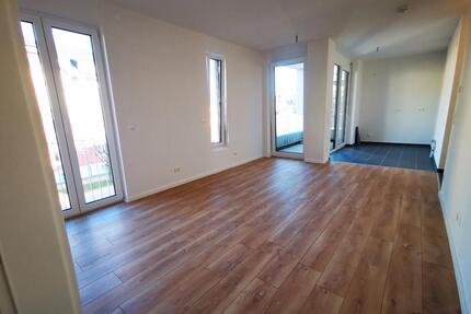 Moderne 2-Zi-Wohnung- Zentral mit Tiefgaragenstellplatz - Aalen Unterkochen