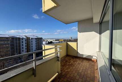 Wohnung zum Kaufen in Germering 370.000,00 € 77.61 m²