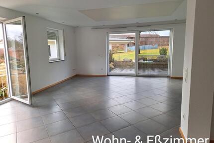 Helle schöne 4 Zimmerwohnung mit großer Sonnenterrasse - Amberg