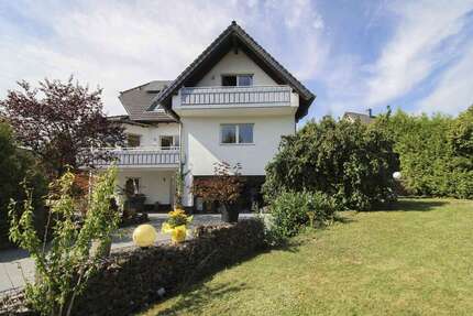 Haus zum Kaufen in Schlangenbad 749.000,00 € 207.2 m²