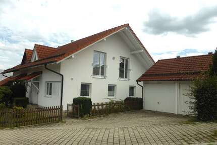 Haus zum Kaufen in Tann 359.000,00 € 91.78 m²