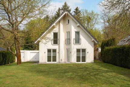 Sehr gepflegtes Einfamilienhaus auf Traumgrundstück, bereit zum Einzug - Kleinmachnow