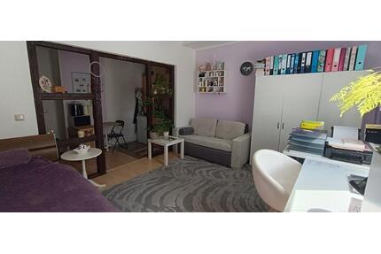 **Gemütliche 1-Zimmer Wohnung mit EBK im Fachwerkhaus in Celles Altstadt**