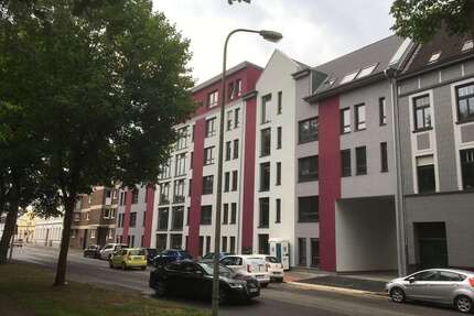 Wohnung zum Mieten in Krefeld 1.030,00 € 95.75 m²