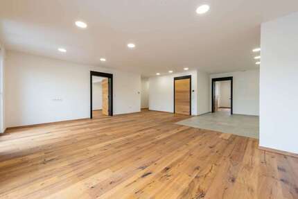 Wohnung zum Mieten in Essen Werden 1.650,00 € 110.18 m² - Essen / Werden