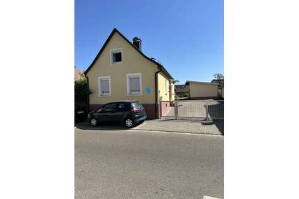 Haus zum Kaufen in Linkenheim-Hochstetten 495.000,00 € 105 m²