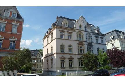 Dachgeschosswohnung mit Süd-West-Balkon ! - Zwickau Pölbitz