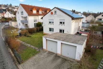 Haus zum Kaufen in Beverungen 299.000,00 € 251 m²