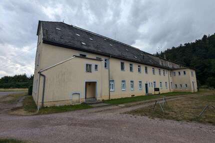 Haus zum Kaufen in Striegistal 69.500,00 € 797.2 m²