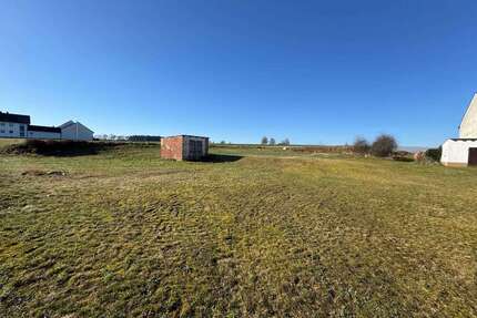 Grundstück zu verkaufen in Diepoltshofen 189.000,00 € 552 m²