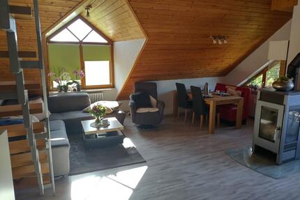 Schöne 4,5 Zimmerwohnung in ruhiger Ortsrandlage - Rielasingen-Worblingen