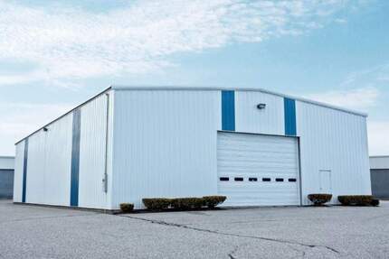 Halle mit Freifläche in Zeven - 2.500,00&nbsp;EUR Kaltmiete, in Zeven (PLZ: 27404)