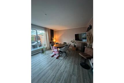 Reihenhaus zur Miete - 1.400,00&nbsp;EUR Kaltmiete, ca.&nbsp; 110,00&nbsp;m&sup2; in Oyten (PLZ: 28876)