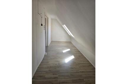 Großzügige, sanierte 150qm-Wohnung in Altgandersheim - Bad Gandersheim