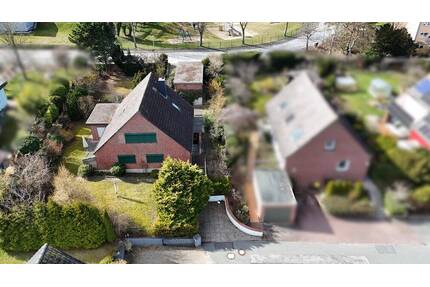 Vielseitiges Einfamilienhaus mit Einliegerwohnung - Heiligenhafen