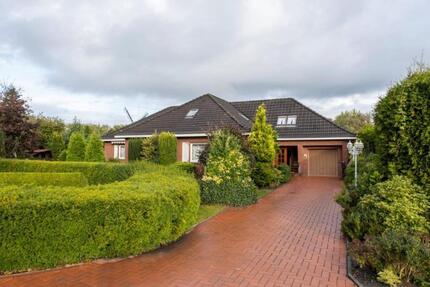 Monteur- und Ferienwohnung für bis zu 10 Personen - Upgant-Schott