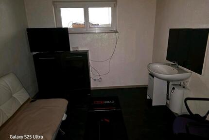 Zimmer in WG - 550,00&nbsp;EUR Kaltmiete, ca.&nbsp; 45,00&nbsp;m&sup2; in Backnang (PLZ: 71522)