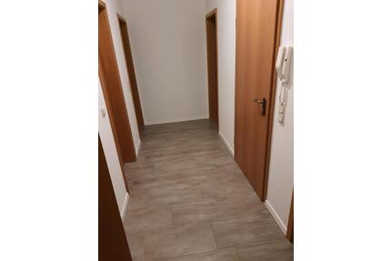 3Zimmer Wohnung mit Loggia und Carportstellplatz in Bahrenborstel - Kirchdorf