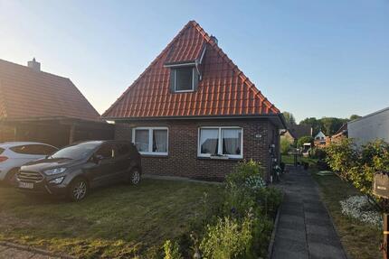 Charmantes Einfamilienhaus mit großem Garten in Nordenham Blexe