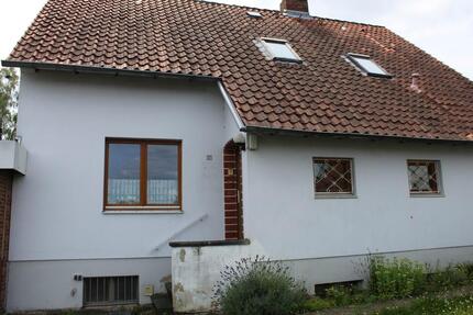 Helle Wohnung in Schöningen - 550,00&nbsp;EUR Kaltmiete, ca.&nbsp; 71,00&nbsp;m&sup2; in Söllingen (PLZ: 38388) ehem. Bahnhof Twieflingen