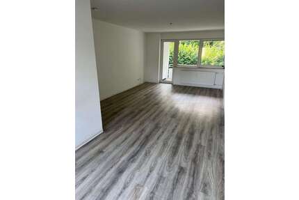 Wohnung zum Mieten in Wuppertal 561,06 € 93.98 m²