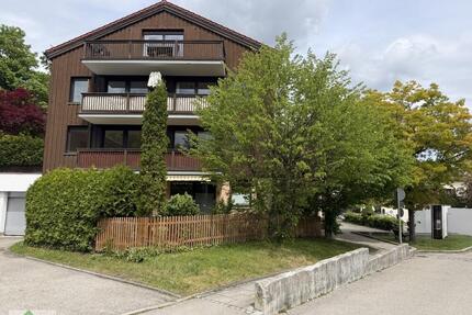 Großzügige helle 4- Zimmer Garten- Wohnung mit TG-Stellplatz, zentral und ruhig in Feldafing! 1. OG