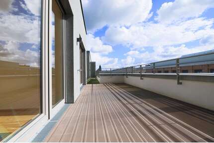 Wohnung zum Mieten in Dresden 1.715,00 € 119 m²