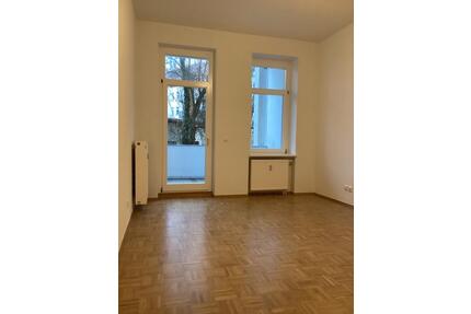 Stop! 2-Zimmer-Wohnung mit Balkon und im Bad Fußbodenheizung - Leipzig Nord