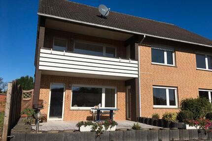 Schöne 3 Zimmer Wohnung, 120 m², große Terrasse mit Gartenanteil - Petershagen