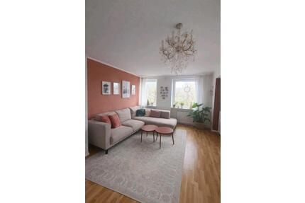 Provisionsfreie, helle 3-Zimmer-Wohnung in Augsburg-Oberhausen