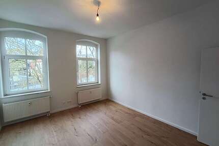 Wohnung zum Mieten in Reichenbach im Vogtland 420,00 € 66.7 m²