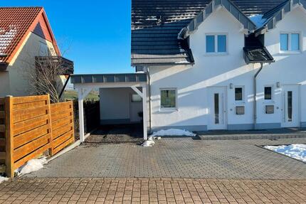 Doppelhaushälfte in Feusdorf - 1.350,00&nbsp;EUR Kaltmiete, ca.&nbsp; 101,00&nbsp;m&sup2; in Jünkerath (PLZ: 54584)