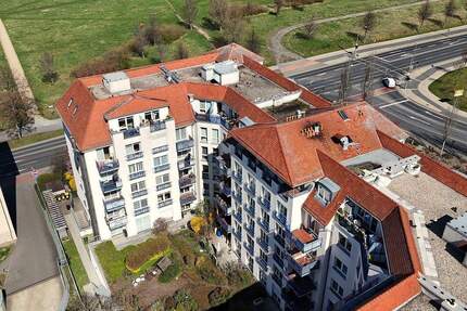 Zwei nebeneinanderliegende Wohnungen mit Potenzial zu verkaufen - Dresden Johannstadt-Nord