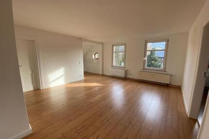 Attraktive 2,5-Zimmer-Wohnung in ruhiger Lage – sofort verfügbar - Klingenthal